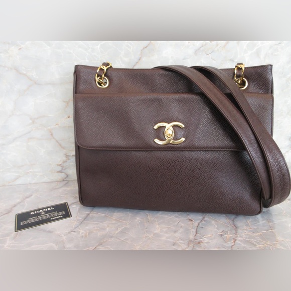 Authentic CHANEL brown caviar leather executive shoulder bag - Picture 1 of 16